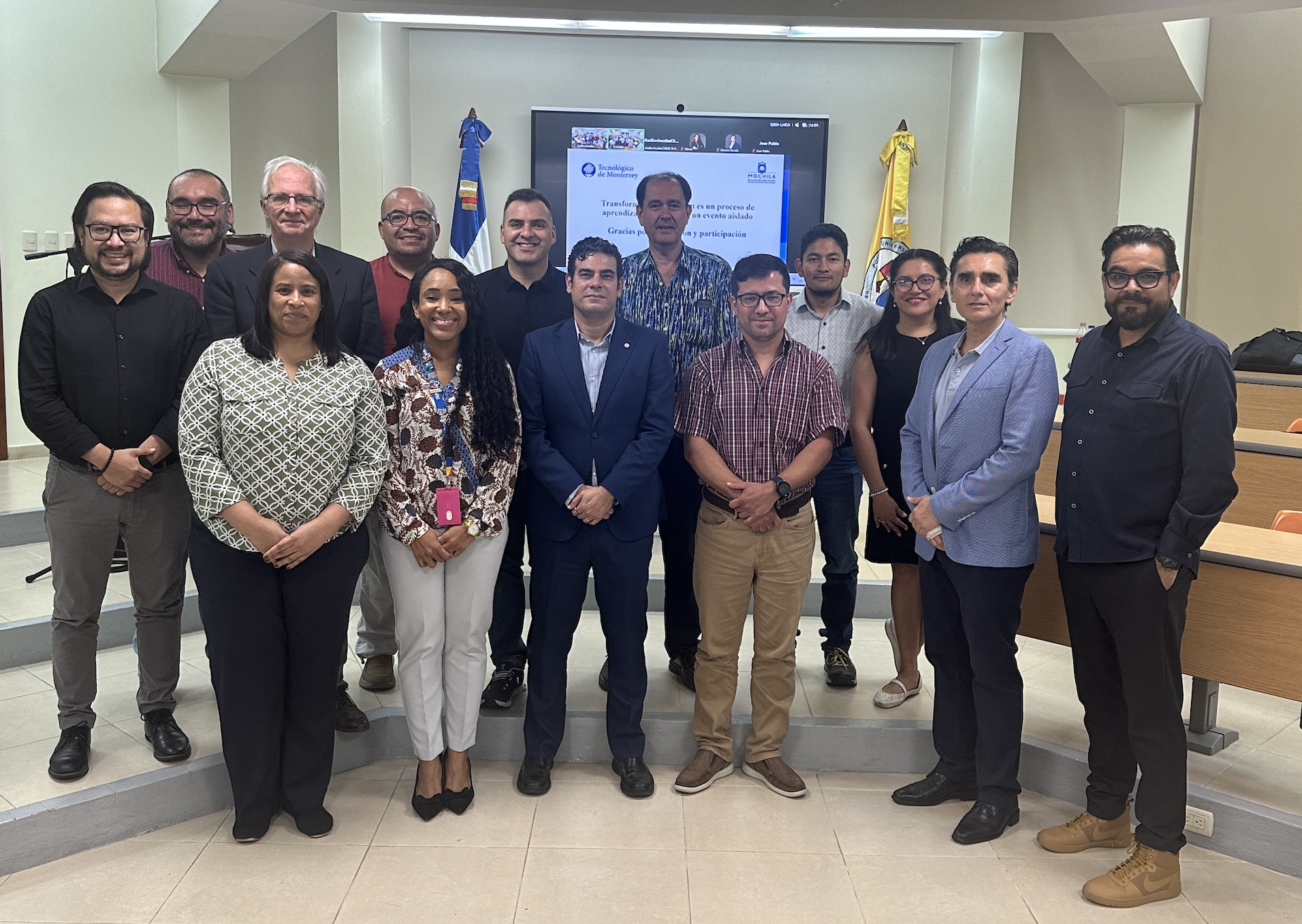 Talleres de formación en PUCMM República Dominicana